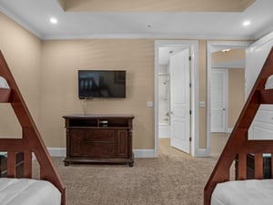 Bedroom 3 with Flatscreen  TV