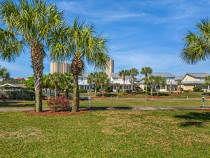 Courtyard for tossing a ball or frisbee