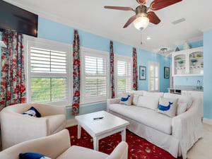 Living Area on 3rd Floor with Flat Screen TV