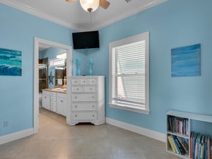 Bedroom 5  3rd Floor with 2 BuiltIn Bunk Beds and Flat Screen TV