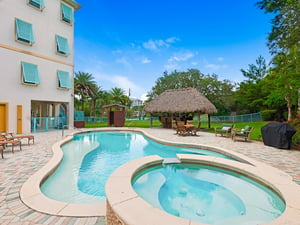 Gorgeous Private Pool Area