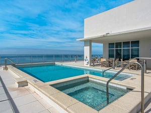 Rooftop Pool and Hot Tub