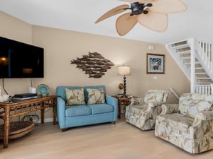 Living Area on 2nd Floor with Flat Screen TV