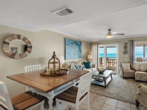 Dining Area and fantastic view