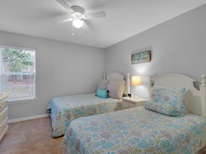 Guest Bedroom with 2 Full Beds