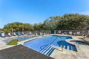 Beautiful Two Tiered Pool and Hot Tub