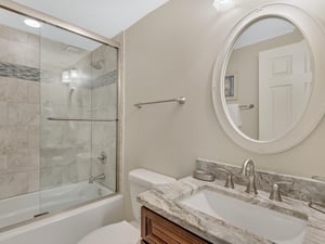 Guest Bathroom 2