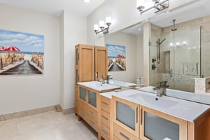 Bathroom 2 with Double Vanity