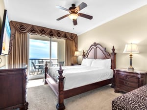 Primary Bedroom with King bed, Balcony access and Gulf View