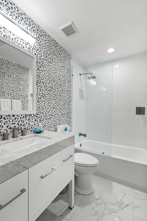 Guest Bathroom 2 with Tub