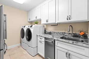 Laundry wtih Full Size Washer and Dryer, Ice Machine and Full Size Fridge