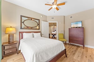 Bedroom 4 with Queen Bed and Flat Screen TV