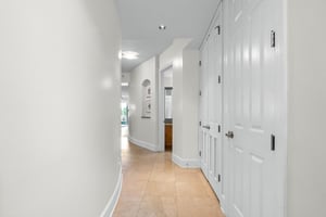 Entry way