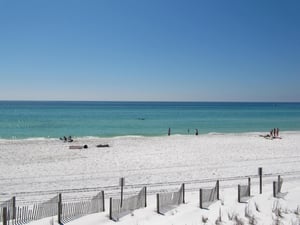 Public Beach Area at Pompano Joes