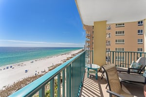 Balcony to Watch the Waves Roll In