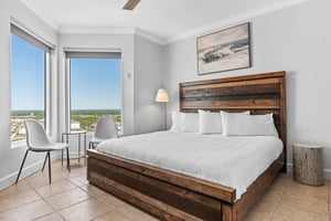 Bedroom 3 with King Bed and Bay View