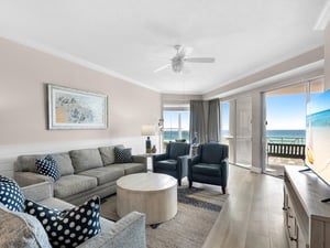 Living area with amazing views and balcony access