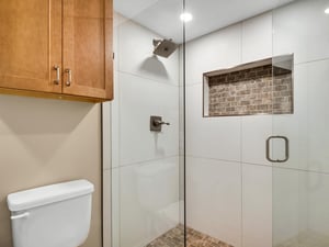 Walikin Shoer in Loft Bathroom