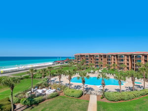 Great Views of the Gulf and Pool from Balcony