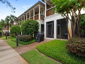 Walkway to Screened Porch