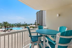 Balcony Dining Area