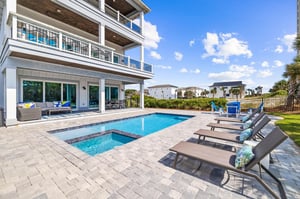 Private Saltwater Pool and Spa