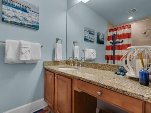 Bathroom 3 with tub and shower