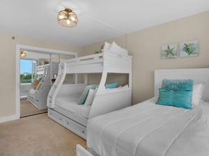 Guest bedroom great for children