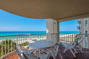 Balcony with plenty of seating