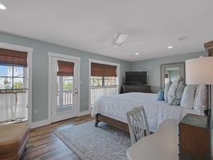 2nd Floor Primary Bedroom