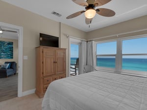 Primary Bedroom with Gulf View