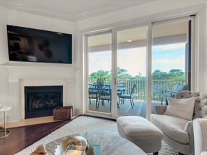 Spacious Living Room