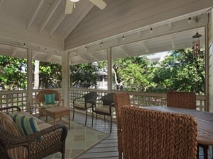 Tree House Screened Porch