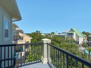 3rd floor balcony