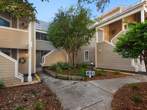 Outside Entrance of Cottage 194