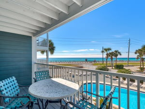 Private balcony with Gulf and pool view