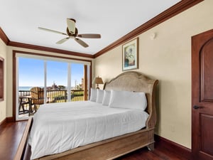 Guest Bedroom 3 with King Bed