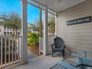 Private Front Porch