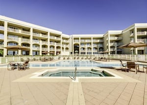 San Remo pool and hot tub area