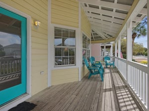 Spacious Front Porch