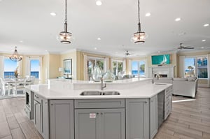 Kitchen with Amazing View