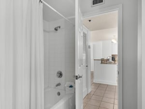 Bathroom 2 with Tub and Shower Combo