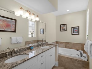 2nd floor bathroom 2 private