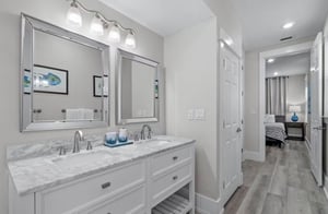 2nd Floor Bathroom 2
