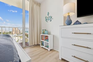 Childrens Library in 2nd Guest Bedroom