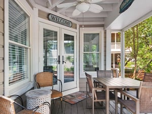 Charming Screened Porch