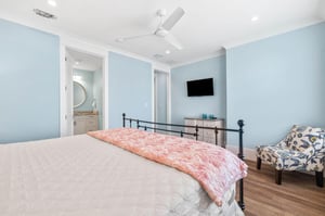 2nd Floor King Room 2