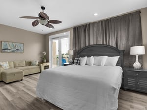 3rd Floor Bedroom 4 with King Bed