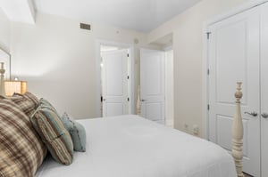 Bedroom 2 with King Bed