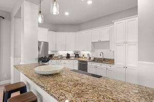 Spacious equipped kitchen